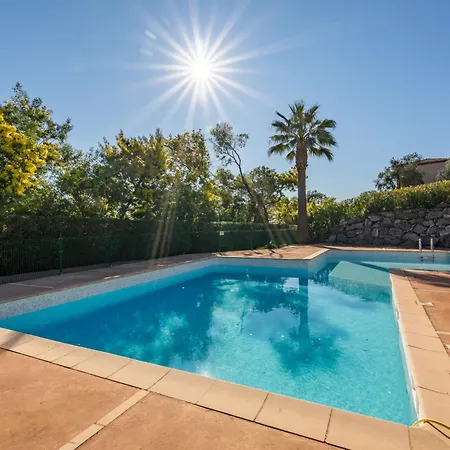 別荘 Le Bougainvillier By Interhome *